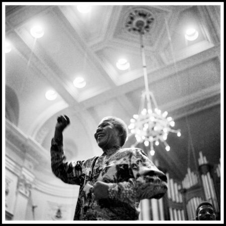 Keith Bernstein – Nelson Mandela, City Hall, 1994.
