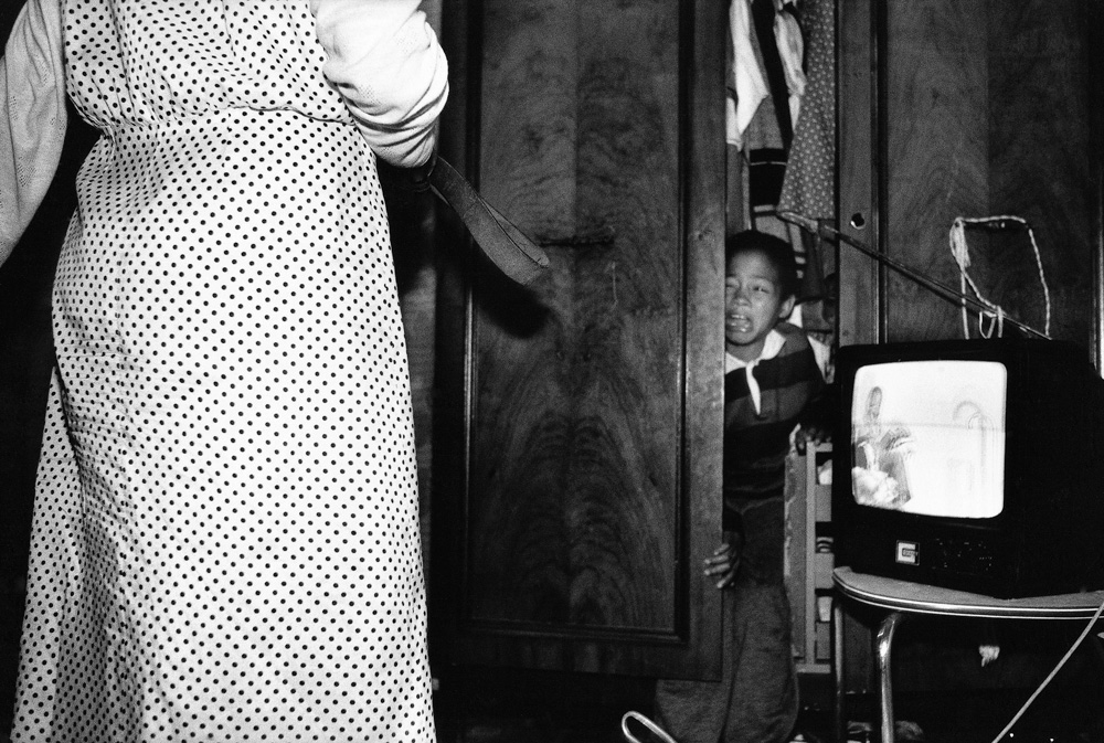 Jodi Bieber, Bradley refuses to take a bath, 1996 fine art photographic print available from Gallery F
